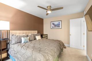 Frisco 8 Townhomes #4 by Great Western Lodging - Frisco - 2