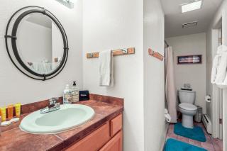 Lakeview F by Great Western Lodging - 9