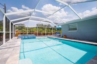 Amazing Heated SaltWater Pool SPA 3-bdrm Home in Paradise - Largo - 3
