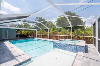 Amazing Heated SaltWater Pool SPA 3-bdrm Home in Paradise - Largo - 6