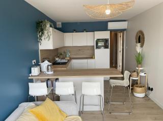 Bord de mer: soleil, plage et grande terrasse pour instants de détente (Wifi, clim) - La Grande-Motte - 0