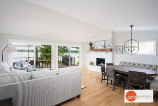 The Glistening Grape - Lakeside Getaway - 3