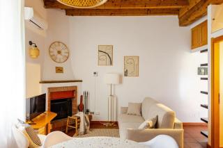 Urban House - Charming Home Navigli Milan Center - Milan - 6