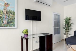 Prime Location at Condado Beach 1br 1 ba - Apt 7 - San Juan - 1