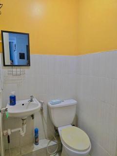 Serenity Acqua Inn Beside Enchanted Kingdom - Santa Rosa - 8