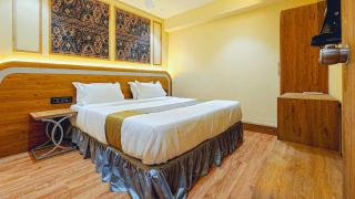 Hotel Nova Bopal - Bodakdev - 2