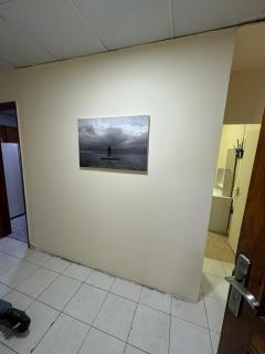 Decent Private family Rooms with Shared washroom next to Burjuman Metro - Dubái - 3