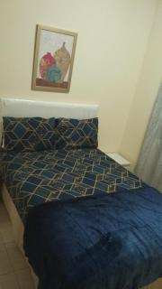 Decent Private family Rooms with Shared washroom next to Burjuman Metro - Dubái - 5