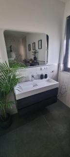 Stilvoll und modern - Weyhausen - 6