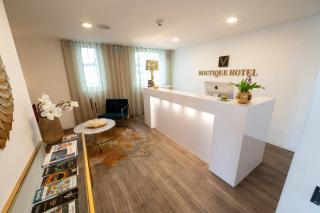 V Boutique Hotel Böblingen - Böblingen - 8