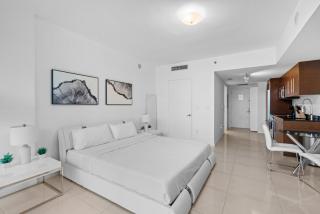 Studio in Miami Brickell Business District ICON Residences - Miami - 2