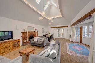 NEW - Beautiful, spacious Beechwood Lodge with lovely gardens - Chalfont Saint Giles - 9