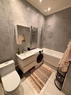 Urban Suites Stylish 1-Bedroom Apartment - Ulaanbaatar - 3