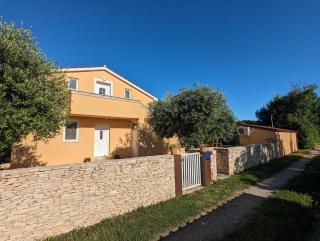 Casa Martinica - House with 2 Apartments - Ližnjan - 5
