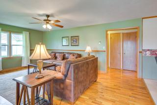 Walk to Restaurants Stockton Home with Game Room - 5