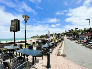 Résidence Le Casino - Appartement devant la plage vue mer parking privé MAE-6404 - 1