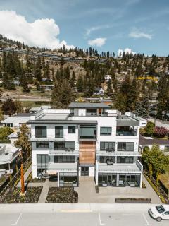 Premium Deluxe PeachView Suites 3BR - 7