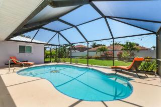 Entertainers Paradise with HTD Pool & Putting Green - Cape Coral - 8