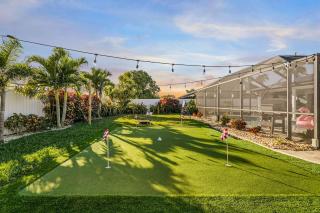 Entertainers Paradise with HTD Pool & Putting Green - Cape Coral - 6