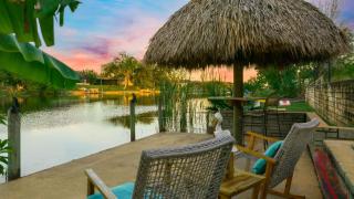 Waterfront Paradise with HTD Pool Kayaks & Games - Cape Coral - 0