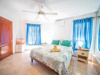 Room in Guest room - 2br Caribbean Condo In Cabarete Center - Cabarete - 6