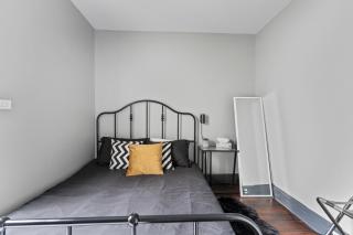 3 bedroom with laundry and parking at Windsor - Windsor - 2