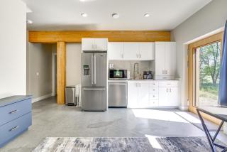 Unique Grand Junction Guest Suite with Gas Fire Pit! - 3