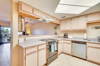 Walk to Golf and Beach Queens Bay Resort Condo - Lake Havasu City - 4