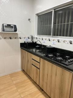 Casa no Canto do Forte a 500 metros da praia e 100 metros da Mallet - Praia Grande - 6