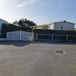 GRAND BUNGALOW frond de mer sur la Côte d'Opale - Camiers - 2