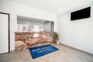 Bell Manor Motel - 9