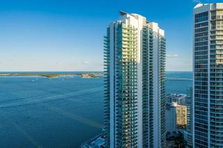 Beautiful 1 Bedroom Overlooking The Ocean and Downtown Brickell - 7