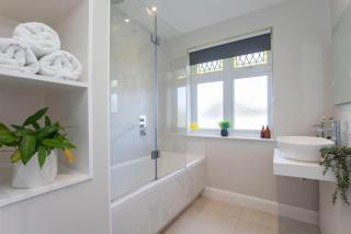Fantastic Four Bed Two Bath Home - - 9
