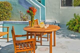 Studio by the Beach Lush Patio w BBQ Queen Bed Breakers Key Two H0MES - Fort Lauderdale - 7