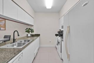Charming 1Bed 1Bath Overlooking Brickell’s Skyline - 6