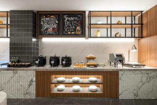 UrCove by Hyatt Tianjin West Railway STN - Tianjin - 8