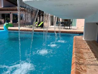 Petite Villa indépendante - Grande piscine 12x8 - Carqueiranne - 4