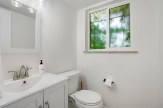 Large Home, 2 Living Rooms, Great for Family/Pets! - Arvada - 2