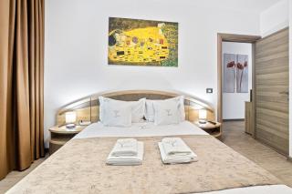 Crystal Bay - Pool & Spa Beach Resort - 7