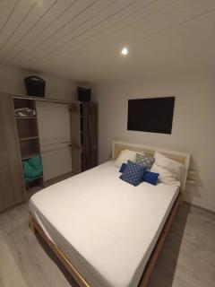 Superbe appartement rénové à neuf centre bourg - Brem-sur-Mer - 2