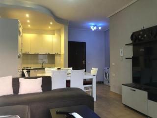 Stunning 1-Bed Apartment in Vlore - Vlorë - 2