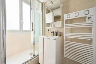 Appartement cosy rénové, proche métro Paris - 2