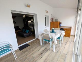 Belle villa 2 chambres, veranda, terrasse parking privatif dans résidence sécurisée avec piscine commune 800 m de la mer LRCS87 - Portiragnes - 6