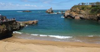 T3 centre proche plage avec parking privatif - Biarritz - 9