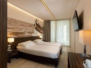 Mercure Rimini Lungomare - Rimini - 2