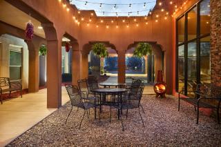 Hampton Inn Taos - Taos - 8