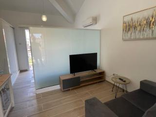 Beach side apartment - Limassol - 0