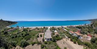 Aridas at the Beach - Lourdata - 1