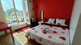 King bedroom and Terrace in Paris Center, Shared Bathroom - París - 8