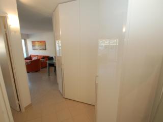 Appartement 2P Calme avec Piscine et Parking - Terrasse, Proche Plages et Centre de Menton - FR-1-196-239 - Menton - 2